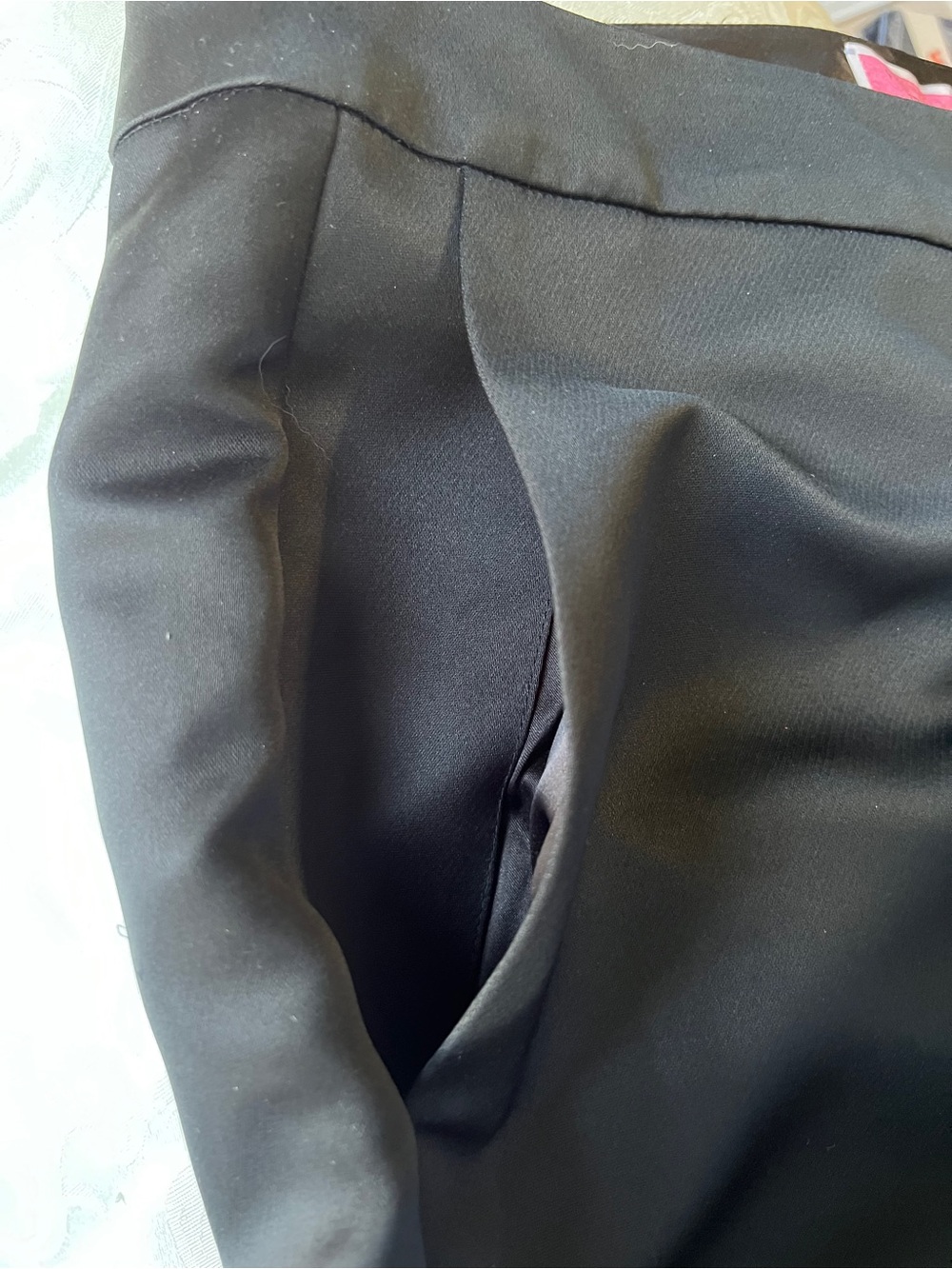 Kate Spade Tech Satin Feather-Trim Pants Black Cropped Pants Women’s Size 14 - Picture 8 of 12